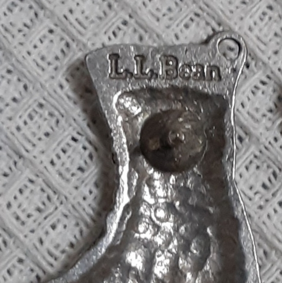 L.L. Bean Boot Pin - Picture 2 of 3